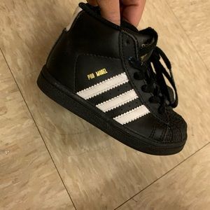 Toddler adidas sneakers size 6k